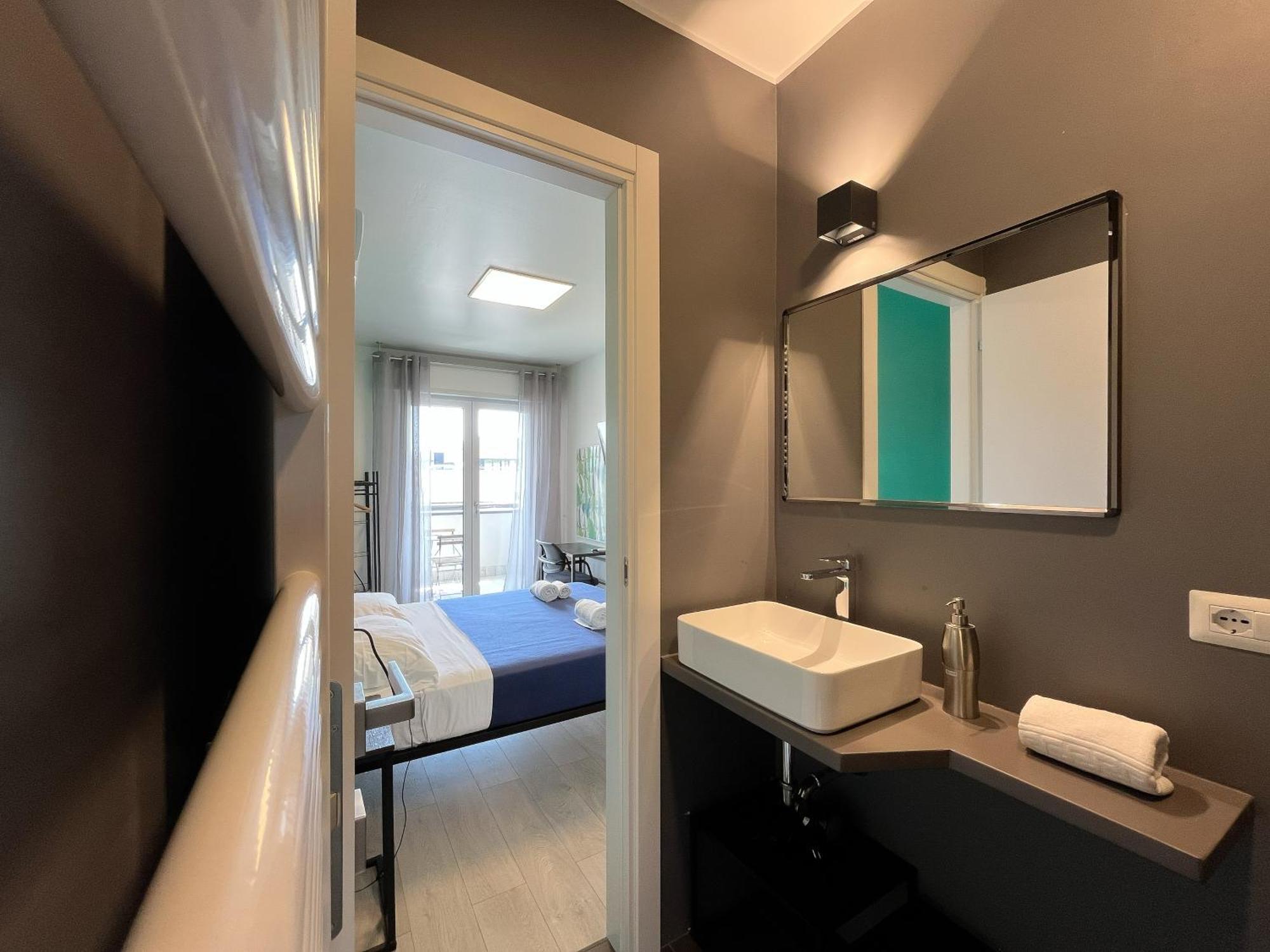 Rrrapido Colorful Rooms - Assago 阿萨哥 外观 照片